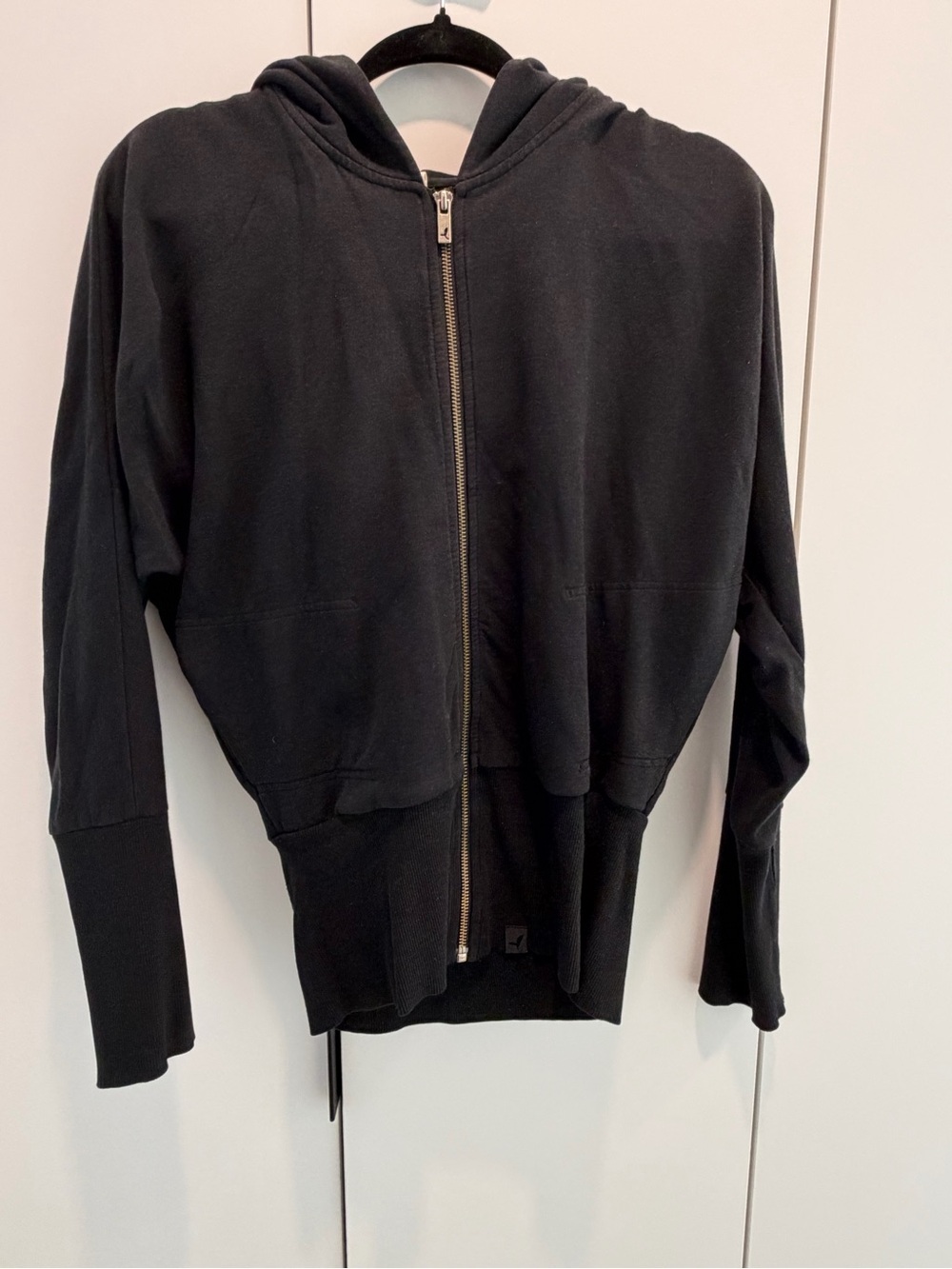 Aritzia Community brand Black Hooded Zip sweater, elastic waist